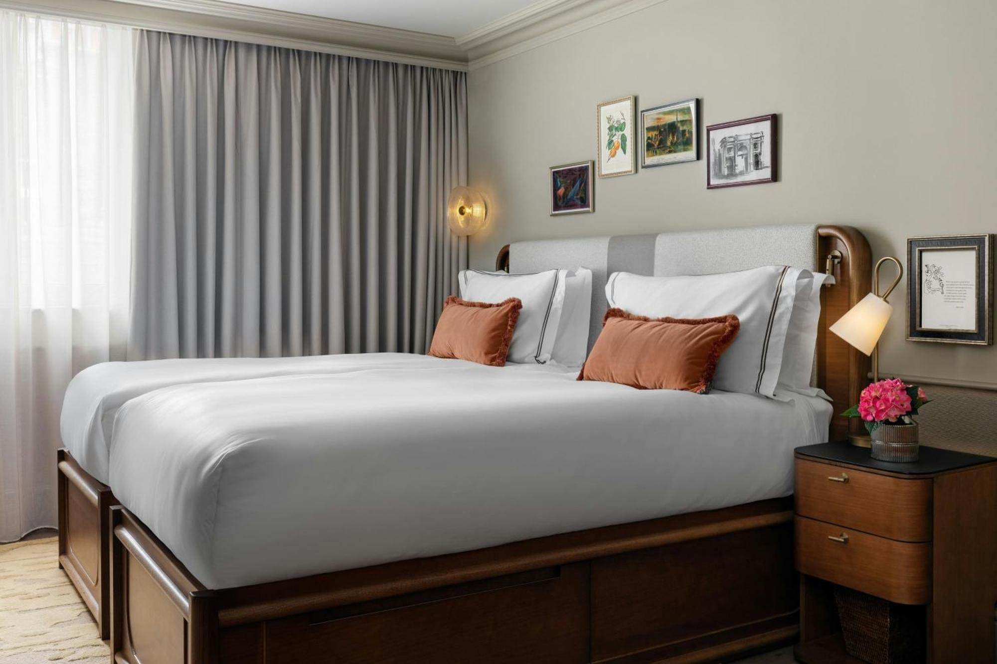 Montcalm Mayfair, Autograph Collection London Bagian luar foto